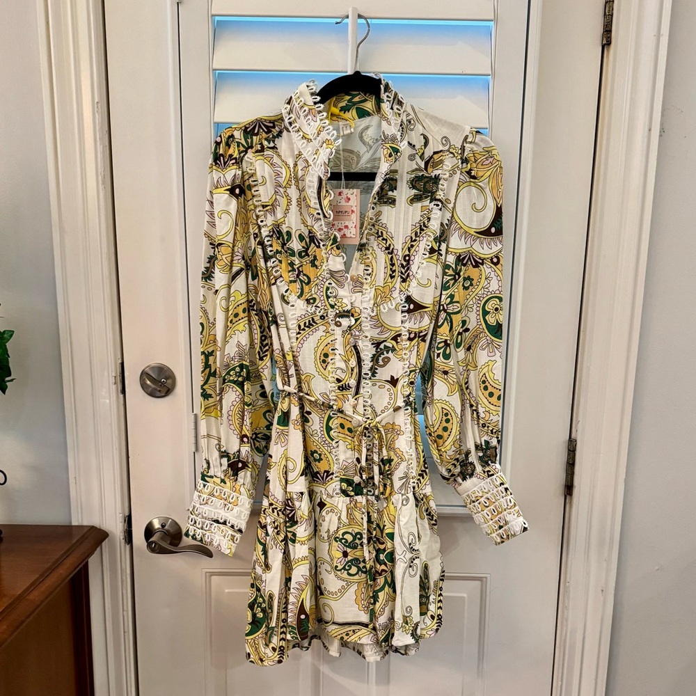 TIPTUPU Green & White floral Spring dress.